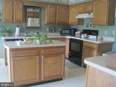 122 Brookview Loop, Elkton, MD 21921 - photo 6