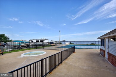 1385 Stoneleigh Ct, Stoney Beach, MD 21226 - photo 3