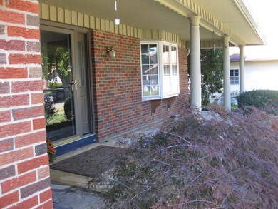 Full front porch
