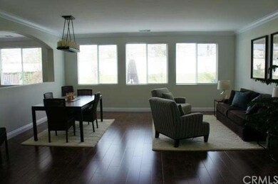 Formal Dining/Sitting room