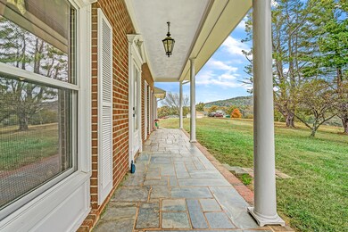 004-331360-1125 Loyds Store Road 004_835