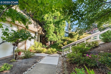 1317 Canyonwood Ct unit 4, Walnut Creek, CA 94595 - photo 4