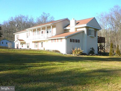 956 Black Gap Rd, Fayetteville, PA 17222 - photo 2
