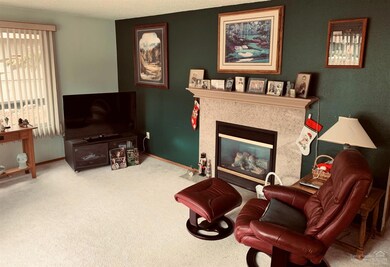 20280 Fairway Dr, Bend, OR 97702 - photo 5