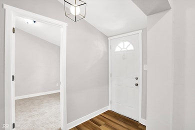 853 N 12th St, Elwood, IN 46036 - photo 4