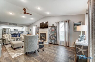 3336 Gleneagle Dr unit 3336, Findlay, OH 45840 - photo 4