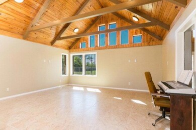 521 W Rosemary Ave, Pharr, TX 78577 - photo 4