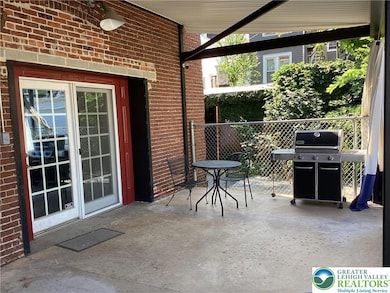 145 S 11th St unit B & C, Easton, PA 18042 - photo 6