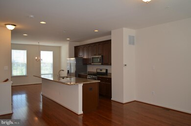 18427 Woodhouse Ln, Germantown, MD 20874 - photo 3