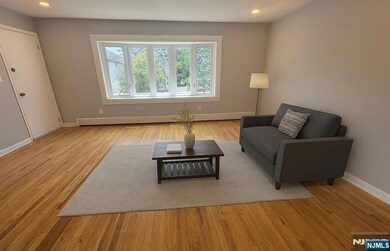 34 Warman St unit 2, Montclair, NJ 07042 - photo 5