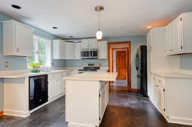 13 Thorny Lea Rd, Holden, MA 01520 - photo 3