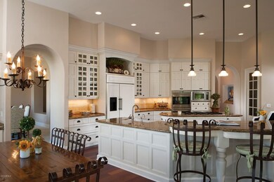 5924 E Calle Del Sud, Phoenix, AZ 85018 - photo 3