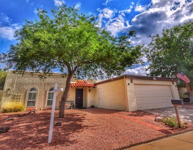 MERCER_DRIVE_FRONT_YARD_2
