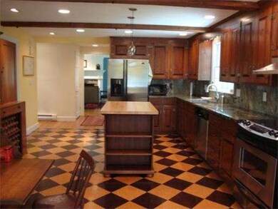 433 Linebrook Rd, Ipswich, MA 01938 - photo 3