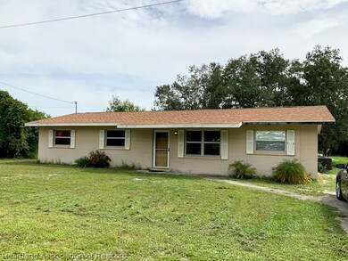 1116 Orchid St, Lake Placid, FL 33852 - photo 2