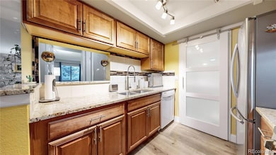 491 S Kalispell Way unit 305, Aurora, CO 80017 - photo 6