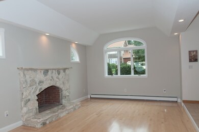 141 Gardiner Rd, Quincy, MA 02169 - photo 5
