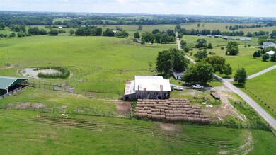 929 Providence Rd, Harrodsburg, KY 40330 - photo 4