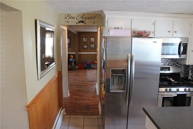 177 Falcon Ave, Warwick, RI 02888 - photo 5