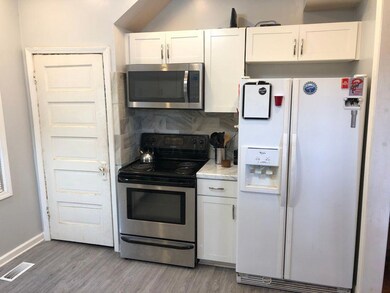 2309 N. 4th Kitchen 1
