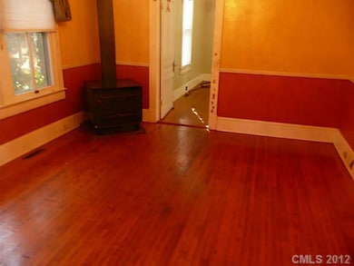 134 Park St, Statesville, NC 28677 - photo 4