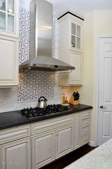 Kitchen-Range