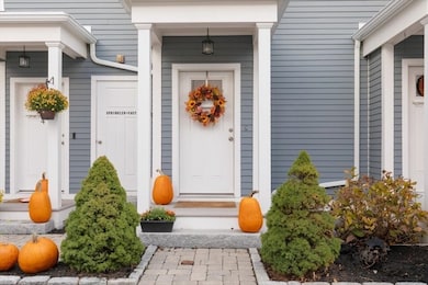 25 Cherry St unit 3, Danvers, MA 01923 - photo 3