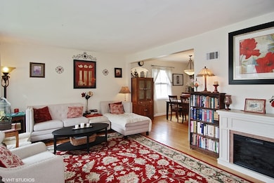 1518 Suffolk Ave, Westchester, IL 60154 - photo 5