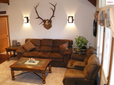 6788 Dufort Rd, Sagle, ID 83860 - photo 4