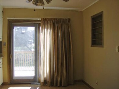 Patio Window<|><|>