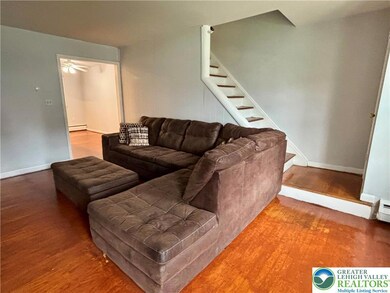 810 S 10th St, Allentown, PA 18103 - photo 6