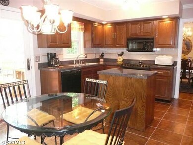 Kitchen - Spacious Kitchen