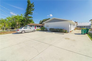 1358 Highlands Dr, Naples, FL 34103 - photo 5