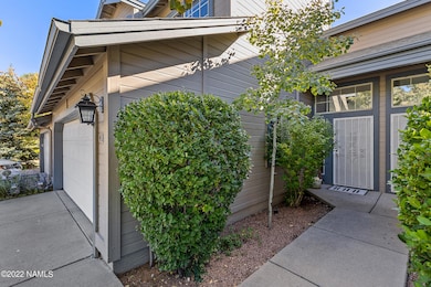 4161 E Village Cir-3