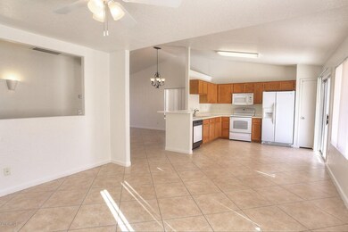 533 E Monterey St, Chandler, AZ 85225 - photo 4