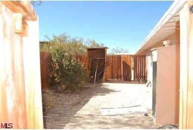 6940 Mount Shasta Ave, Joshua Tree, CA 92252 - photo 6