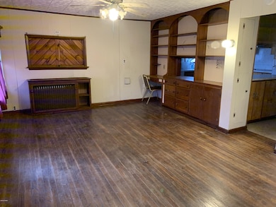 22 Texas Palmyra Hwy, Hawley, PA 18428 - photo 6