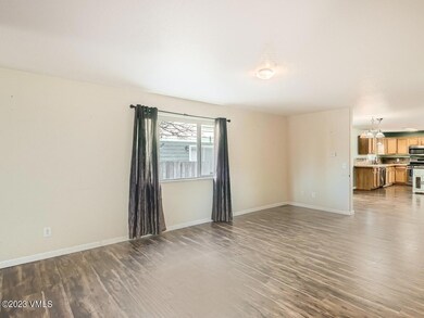 10 Living Room