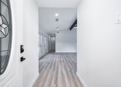 14206 Langbourne Dr, Houston, TX 77077 - photo 3