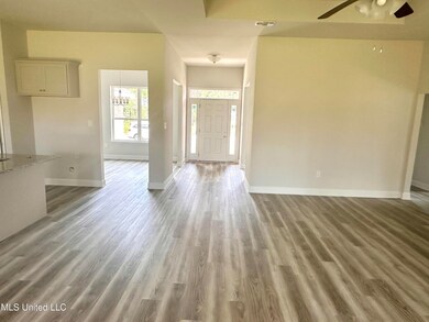 6276 Emerald Lake Dr, Biloxi, MS 39532 - photo 4