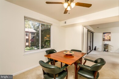 3113 Buccaneer Ct unit 1, Fairfax, VA 22031 - photo 5