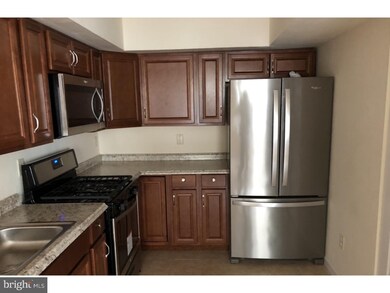 6605 Riverfront Dr unit 6605, Palmyra, NJ 08065 - photo 5