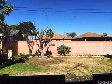 969 W Laurel St, Compton, CA 90220 - photo 2
