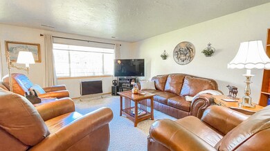 61572 Admiral Way, Bend, OR 97702 - photo 3