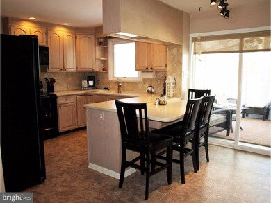 336 Abrams Mill Rd, King of Prussia, PA 19406 - photo 6