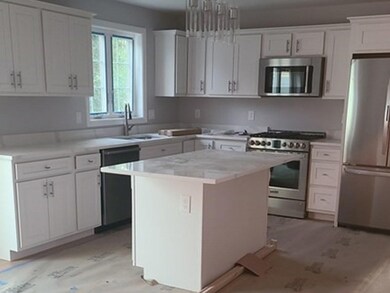 75 Griffin St unit 4, Fall River, MA 02724 - photo 2