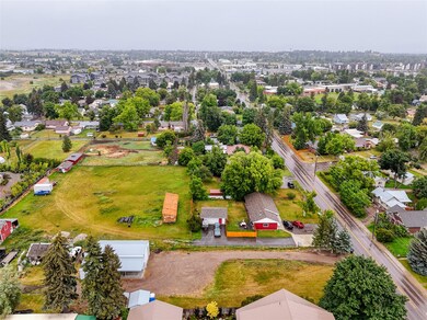 610 S Meridian Rd, Kalispell, MT 59901 - photo 7
