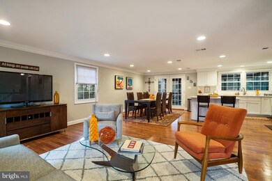 4119 Meadow Hill Ln, Fairfax, VA 22033 - photo 2