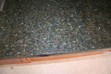 Kitchen (Granite counter tops)