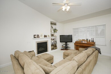 1006 comstock ct-105
